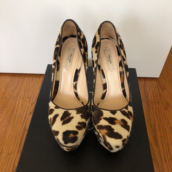 Prada leopard calf hair platform heels - Picture 2 of 4